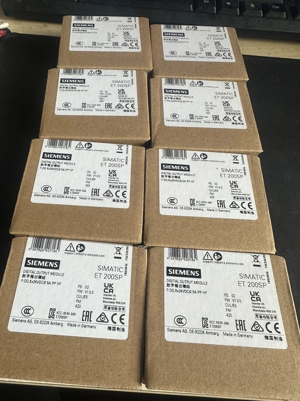 Siemens 6ES7 136-6DC00-0CA0 Factory Sealed 6ES7136-6DC00-0CA0 New In Box