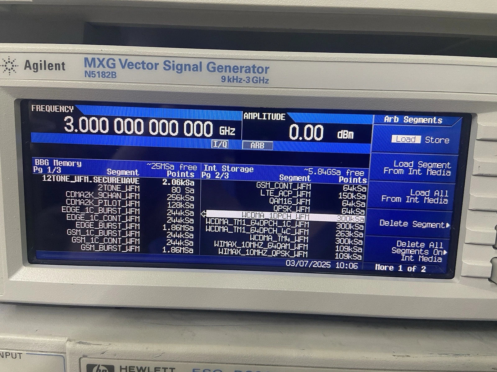 Agilent Keysight MXG N5182B Vector Signal Generator 9kHz-3GHz