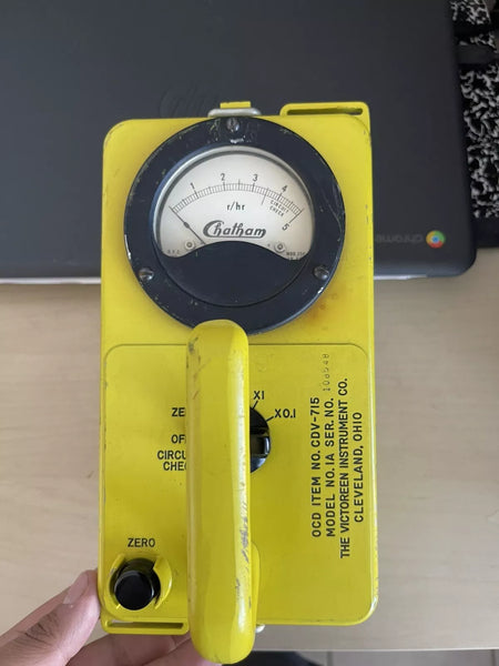 Victoreen Instrument Company CDV-715 Geiger Counter Civil Defense Radiation