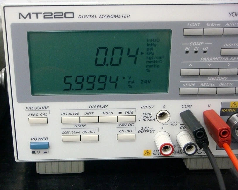 YOKOGAWA MT220 7673-06 Manometer