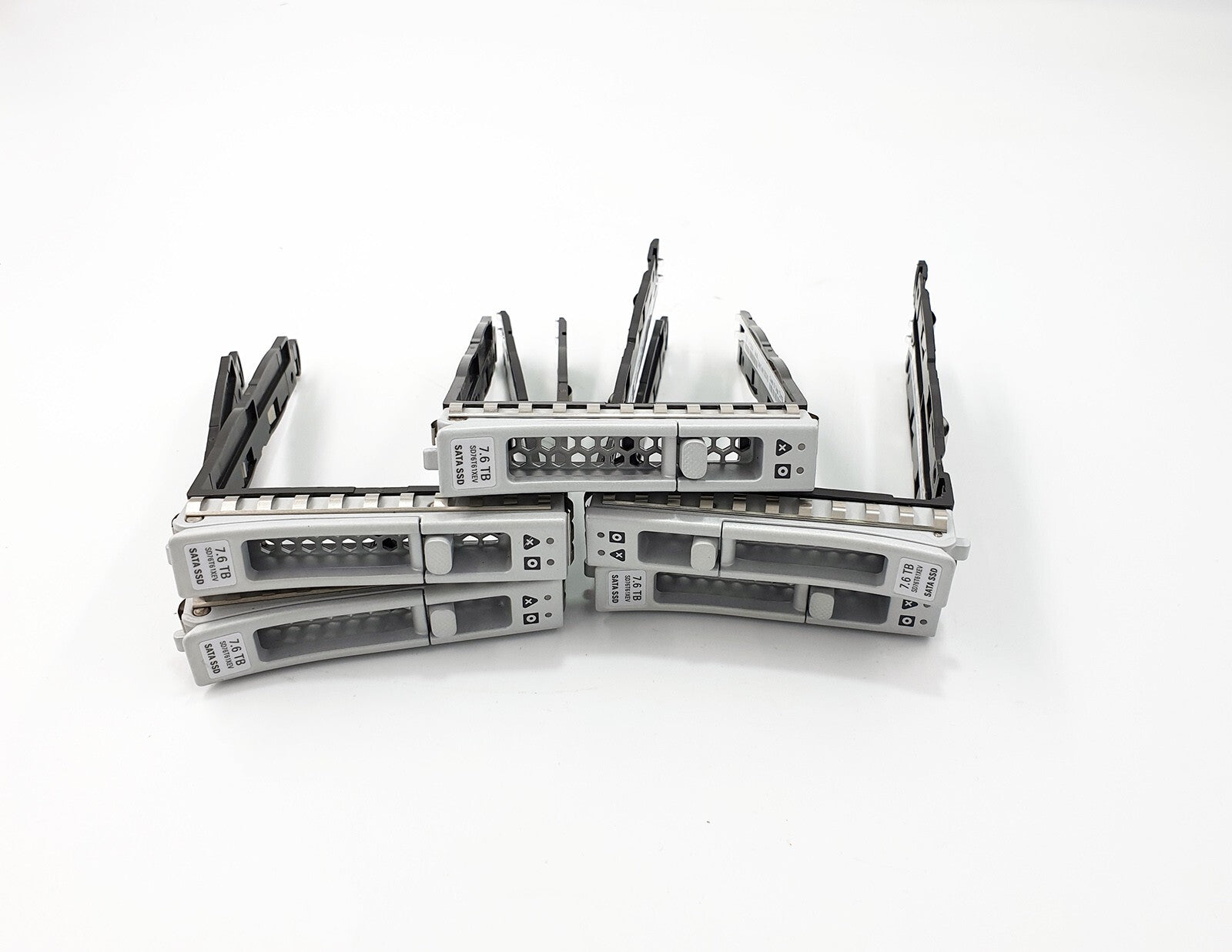 Cisco 74-113290-01 7.6TB SATA 2.5" SSD Hard Drive Tray