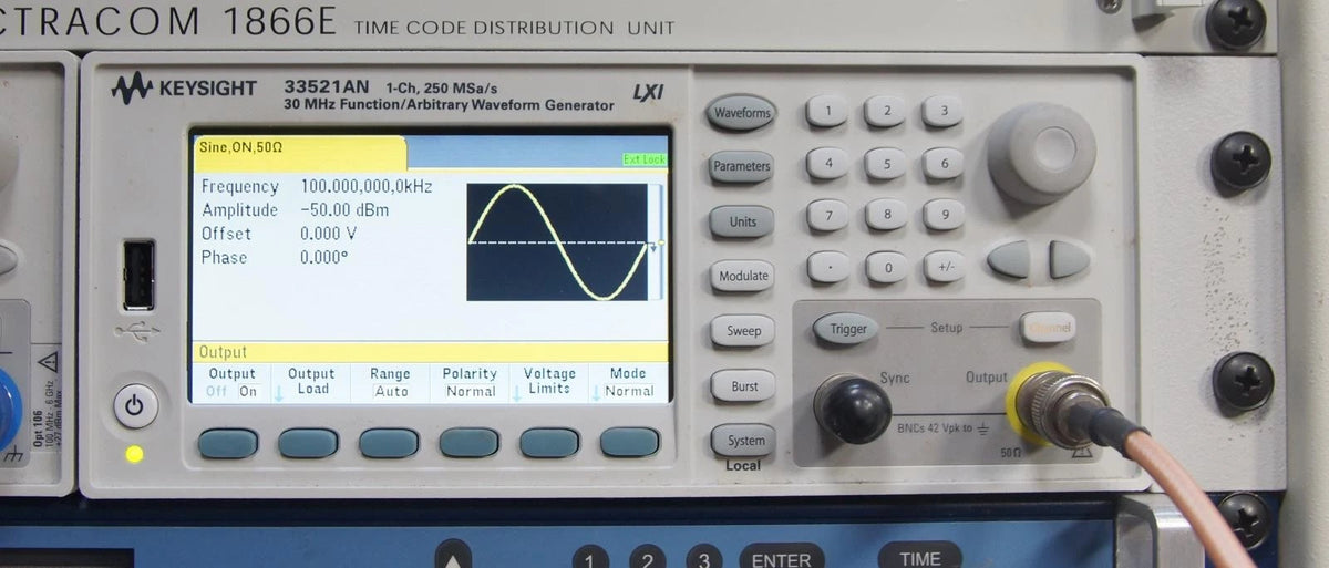 Stanford Research SR 560 Low Noise Voltage Preamplifier