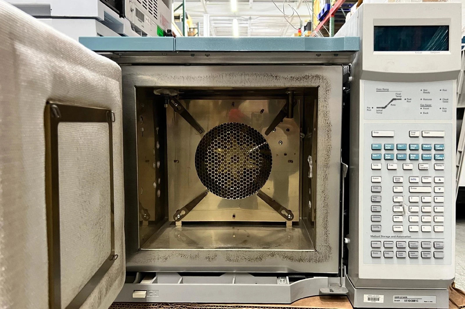Agilent 6890N US10430013 Gas Chromatograph