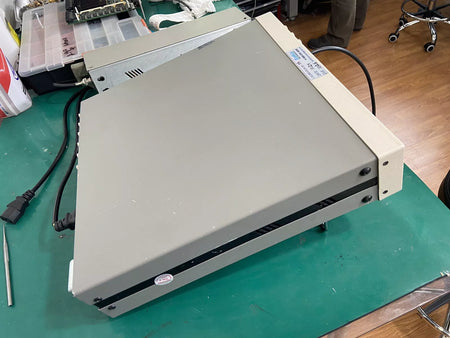 SRS Stanford Research SR620 12 Digit Frequency Counter 1.3 GHz 25 ps with Opt 01