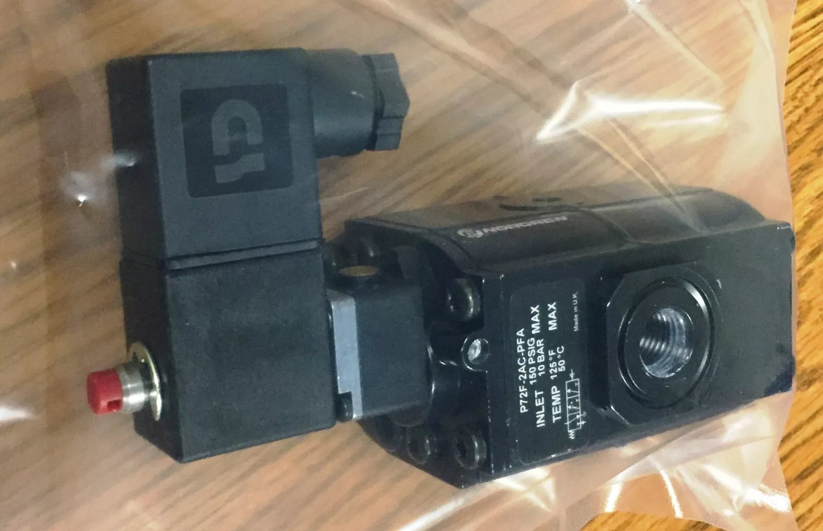 Norgren P72F-2AC-PFA Soft Start/Dump Valve with Norgren QM/48/13J/28