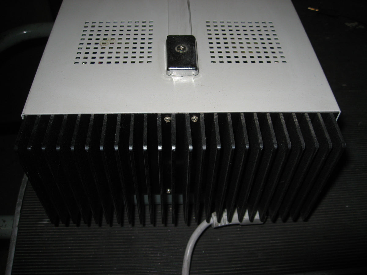 Lab Power Supply 0-30V 0-3A by Topward