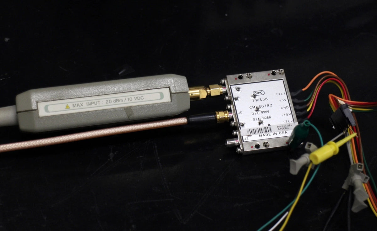 CMC 7W858 10MHz-13GHz SMA PIN Diode Switch