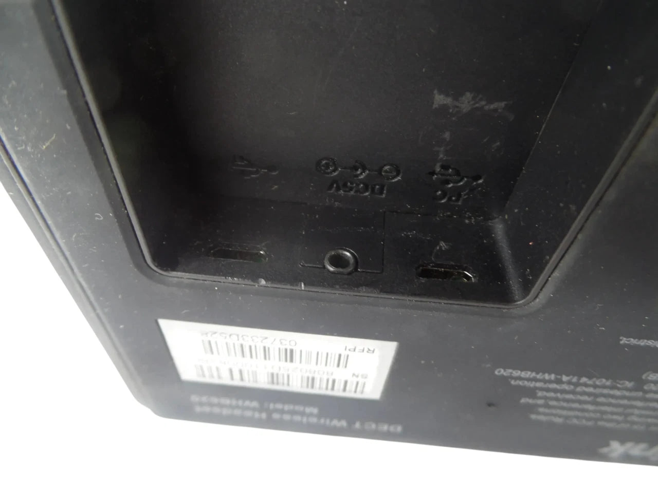 Lot of 04 Yealink Wireless Mono Headsets WHB620 - Free Shipping.