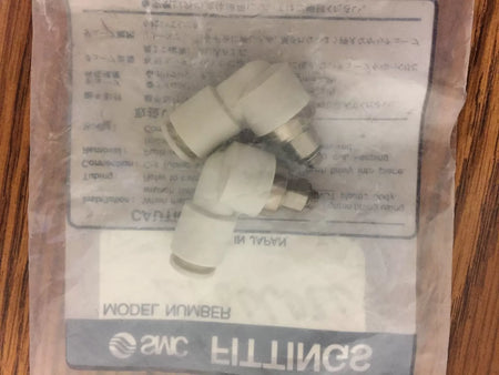 SMC KXL06-M5 Rotary Fitting, 1Bag/2pcs New
