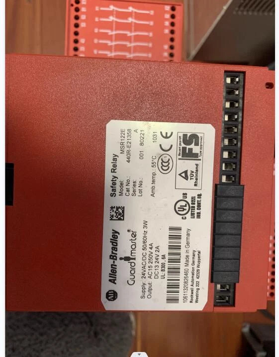 MSR122E AB 440R-E21358 Safety Relay Module