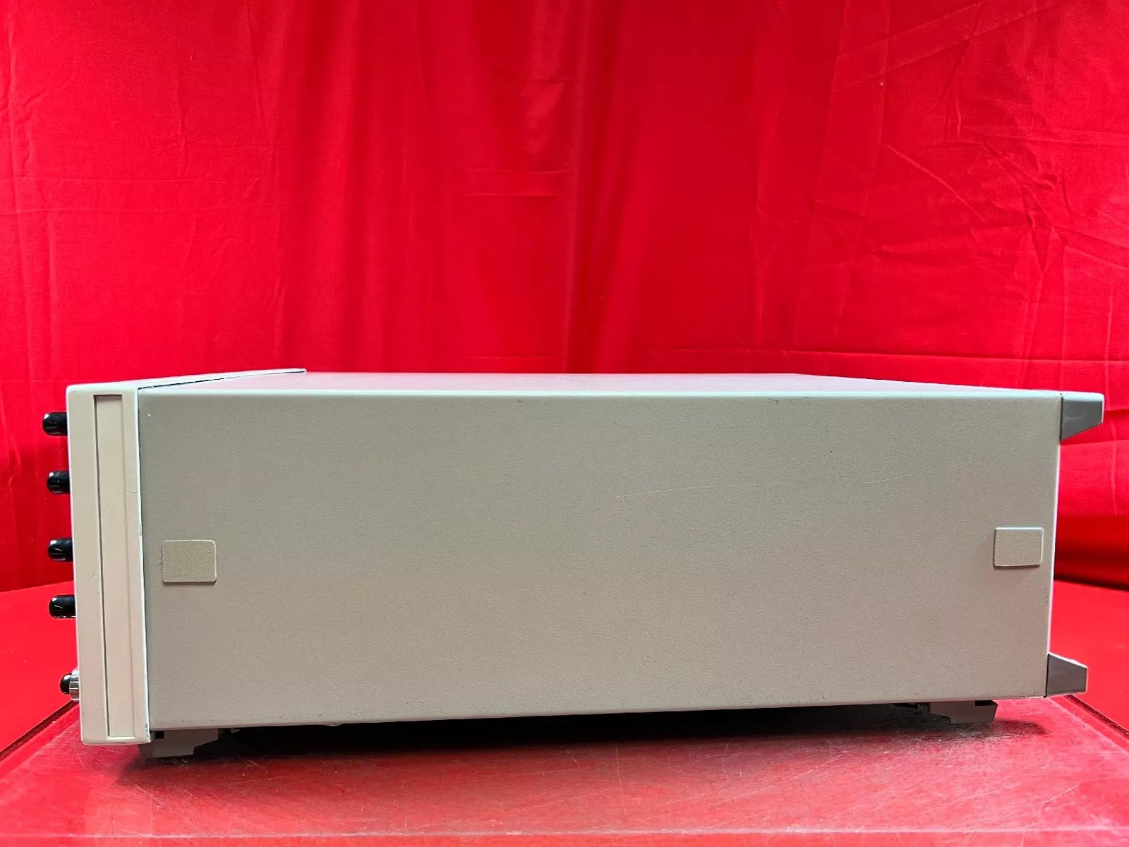 Agilent/Keysight E8257D PSG Analog Signal Generator, 250kHz to 67GHz