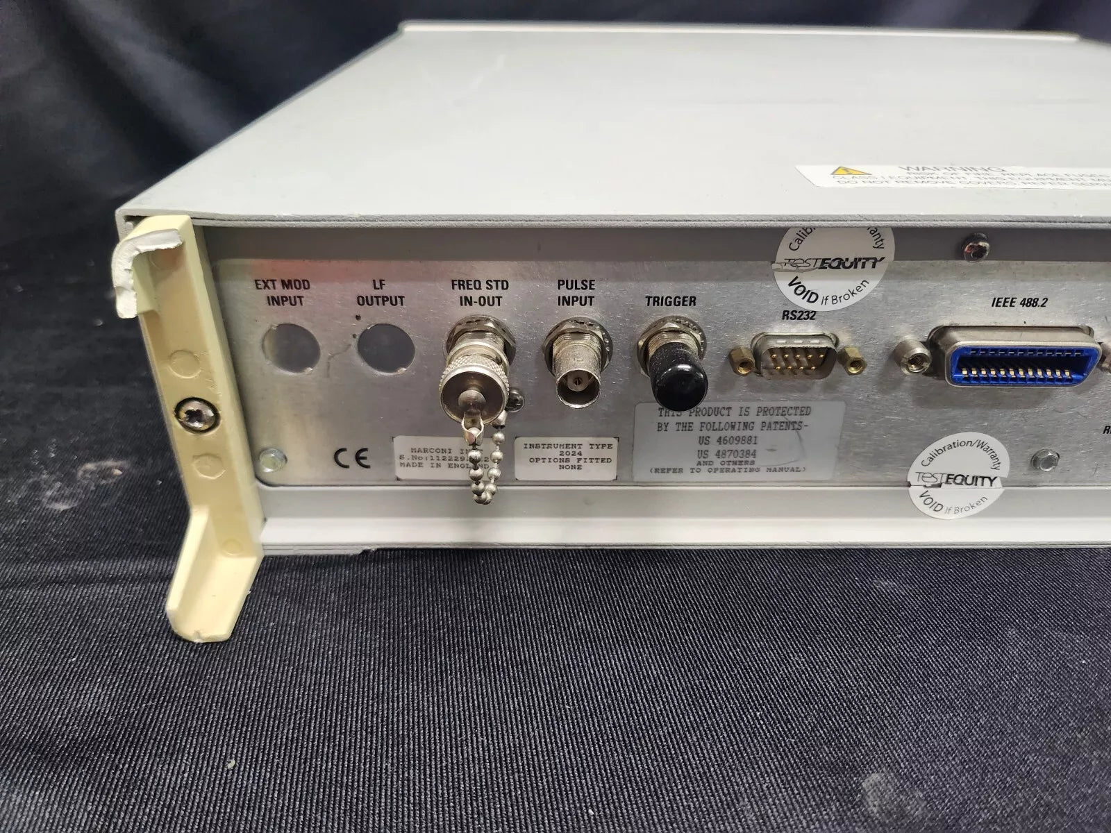 IFR 2024 9kHz - 2.4 GHz Signal Generator (012)