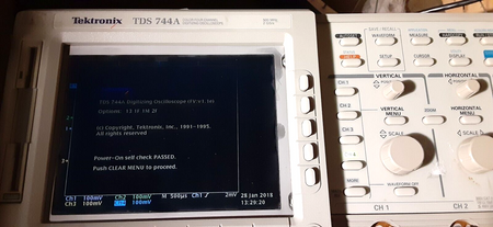 Tektronix TDS744A LCD Upgrade