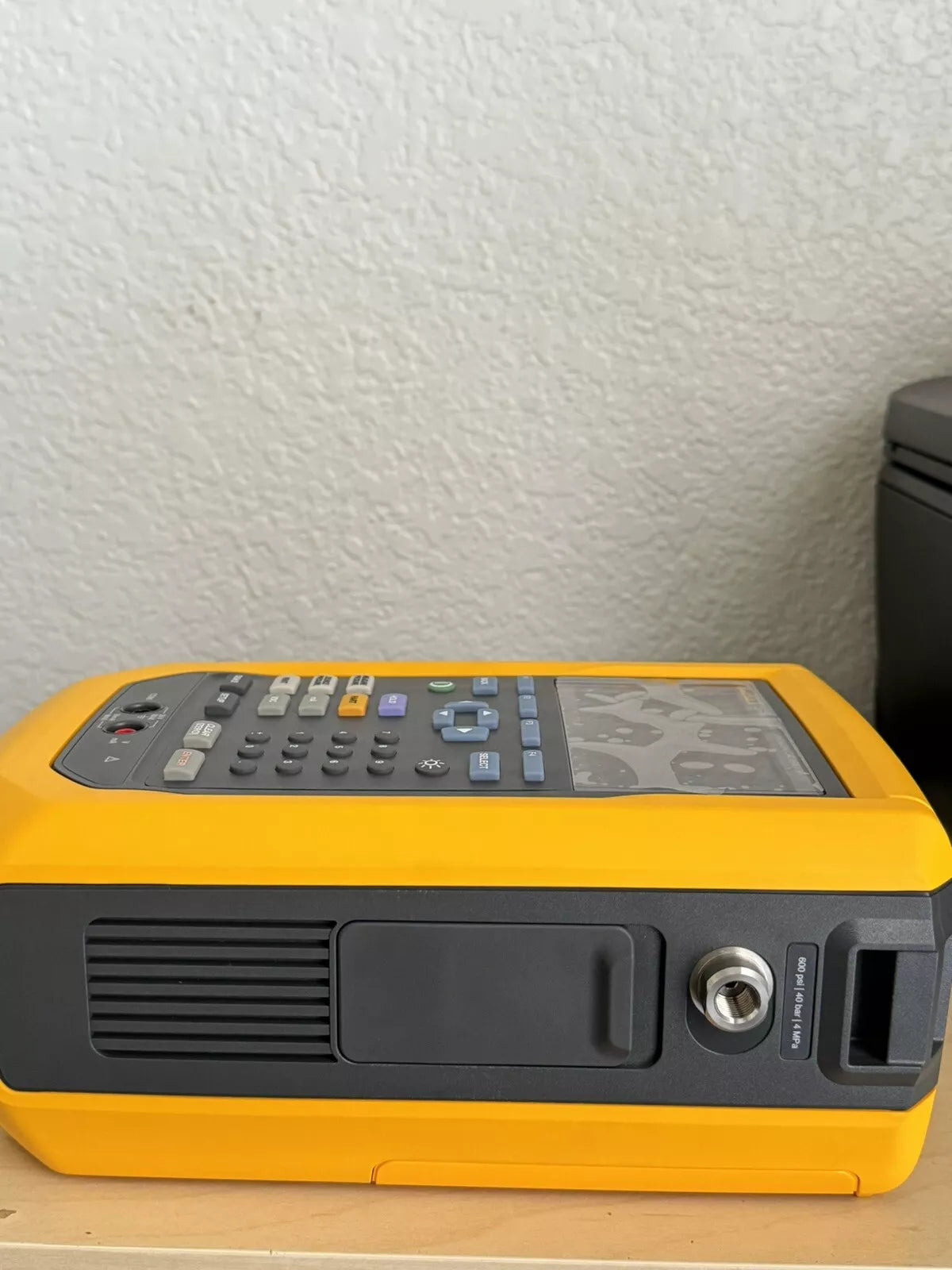 Fluke 729PRO 4M Automatic Pressure Calibrator MFG-2024/Calibrated2024-New Sealed