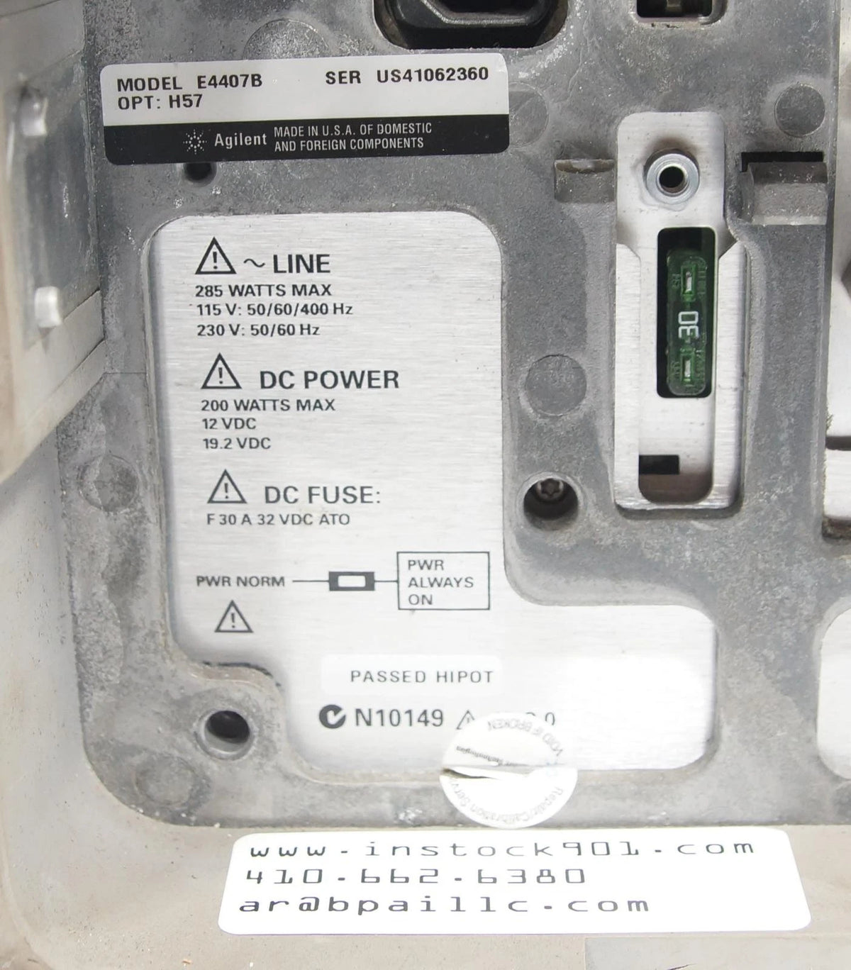 HP Agilent E4407B 9kHz - 26.5GHz Spectrum Analyzer Options AYZ 1DR 1D5 A4H AYX