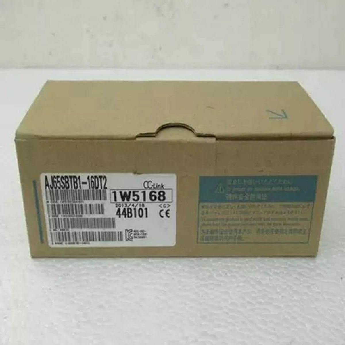 New Mitsubishi AJ65SBTB1-16DT2 PLC Module in Box - Fast Shipping