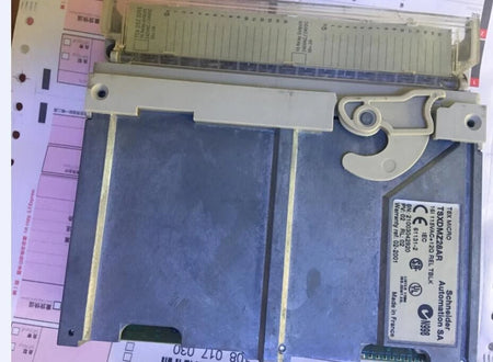 TSXDMZ28AR 8-Channel Digital Output Module for Industrial Automation