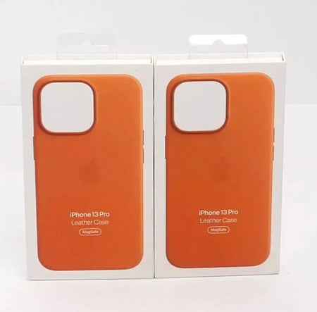 Lot of 2 Apple Silicone Case MagSafe For iPhone 13 Pro  - Free Shipping