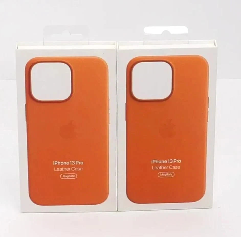 Lot of 2 Apple Silicone Case MagSafe For iPhone 13 Pro  - Free Shipping