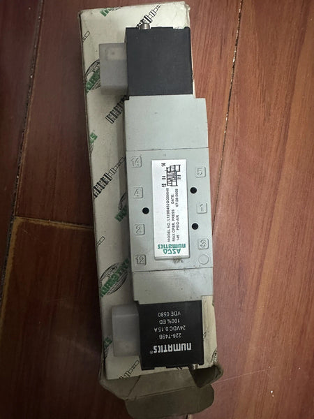 Numatics L12BB452OG00040 Pneumatic Valve 24V DC 5/3-Way Single Solenoid