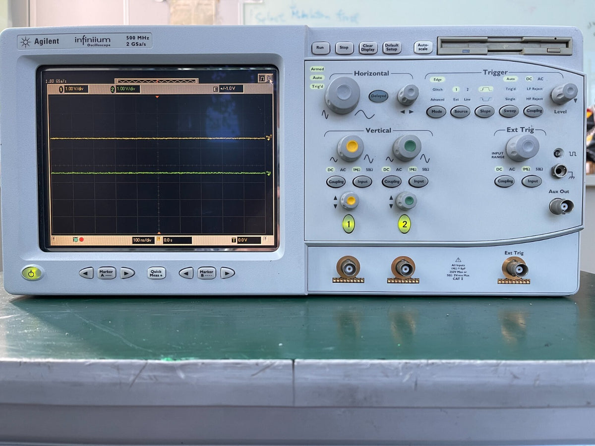 Agilent 54820A Infiniium Oscilloscope 500MHz , 2GSa/s _0108 - XG eqpt