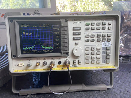 HP Agilent 8564E/EC 20Hz-40GHz with Color LCD, Opt. 6, 7, Calibrated