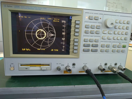 Agilent 4396B RF Network Spectrum Impedance Analyzer , option 010 , 706, 800 - XG eqpt