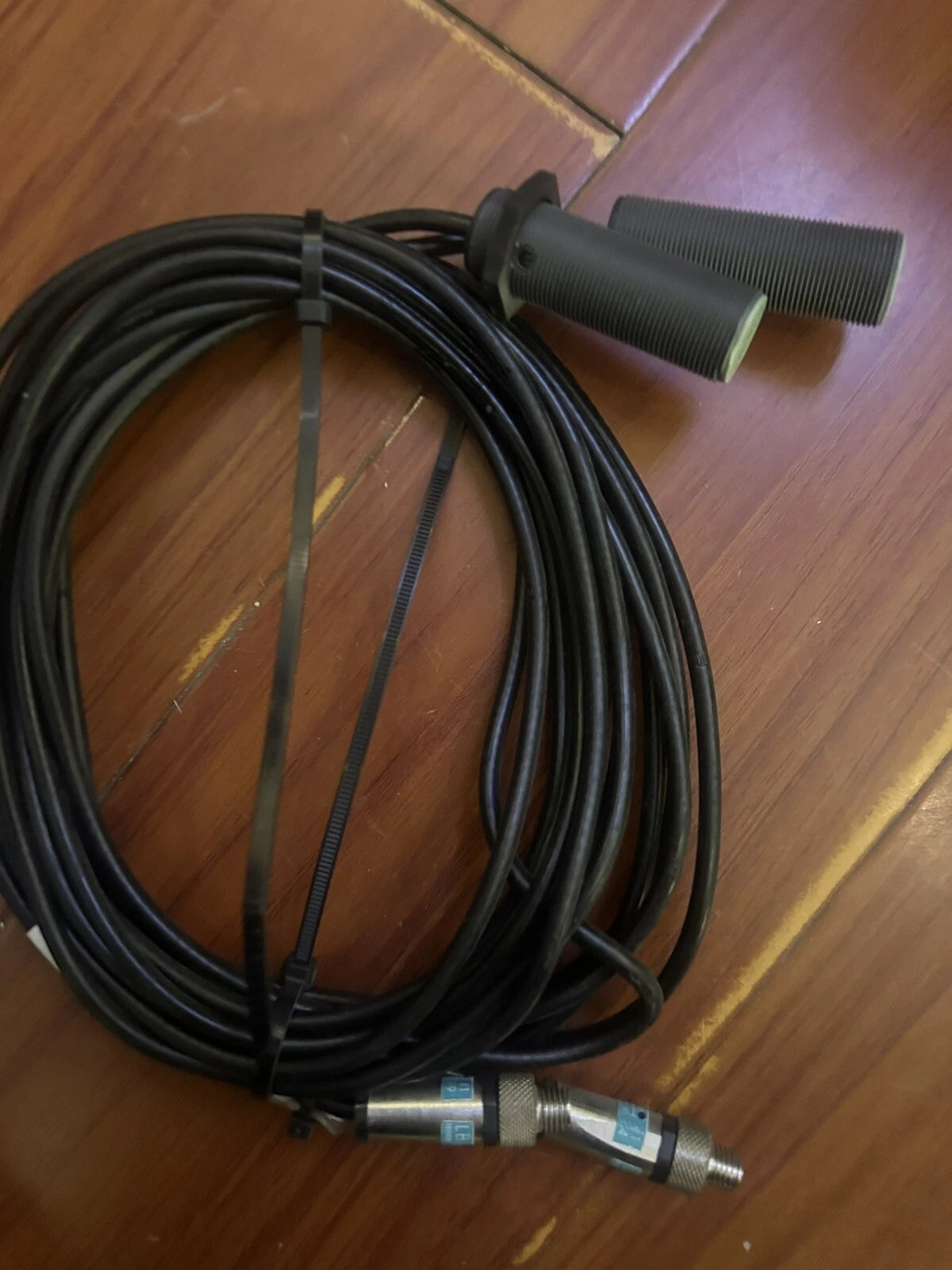 Siemens 6GT2398-1CA00 Industrial Ethernet Cable