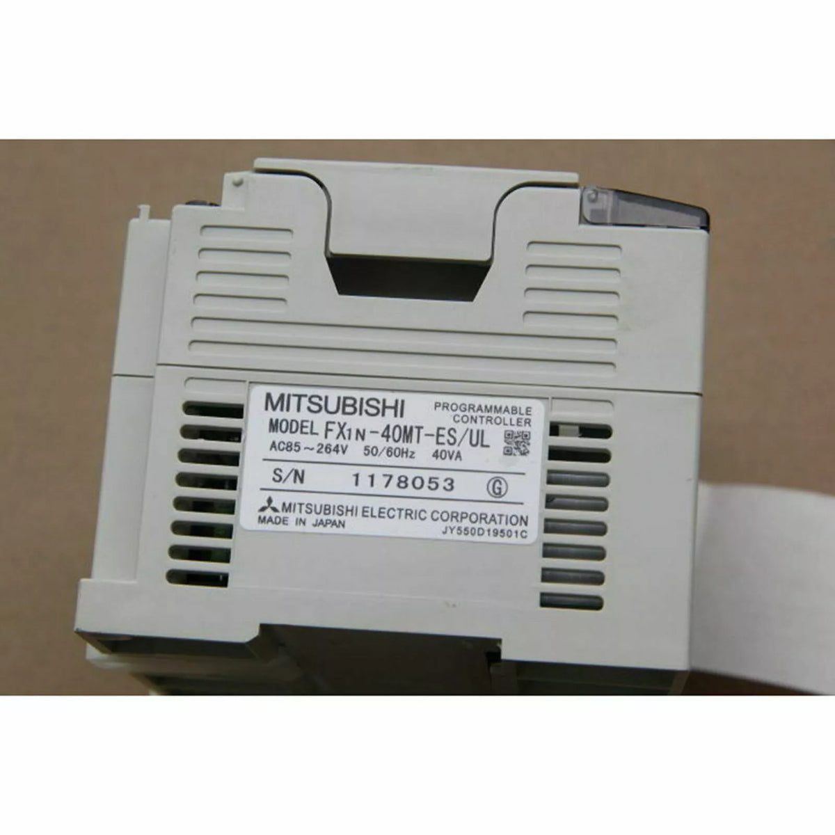 One New MITSUBUSHI FX1N-40MT-ES/UL PLC Module with Expedited Shipping