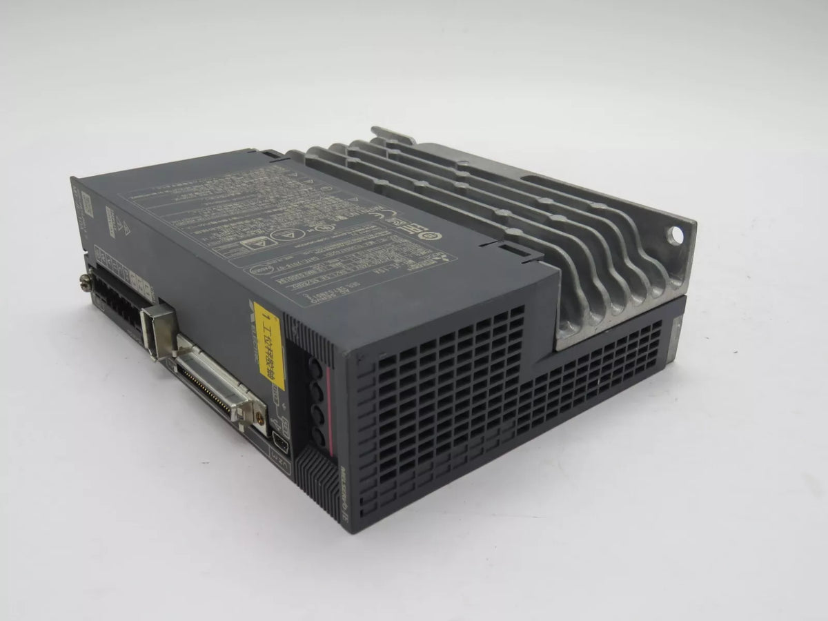 Set of 2 Mitsubishi MR-JE-10A AC Servo Drive 100 Watt 200V