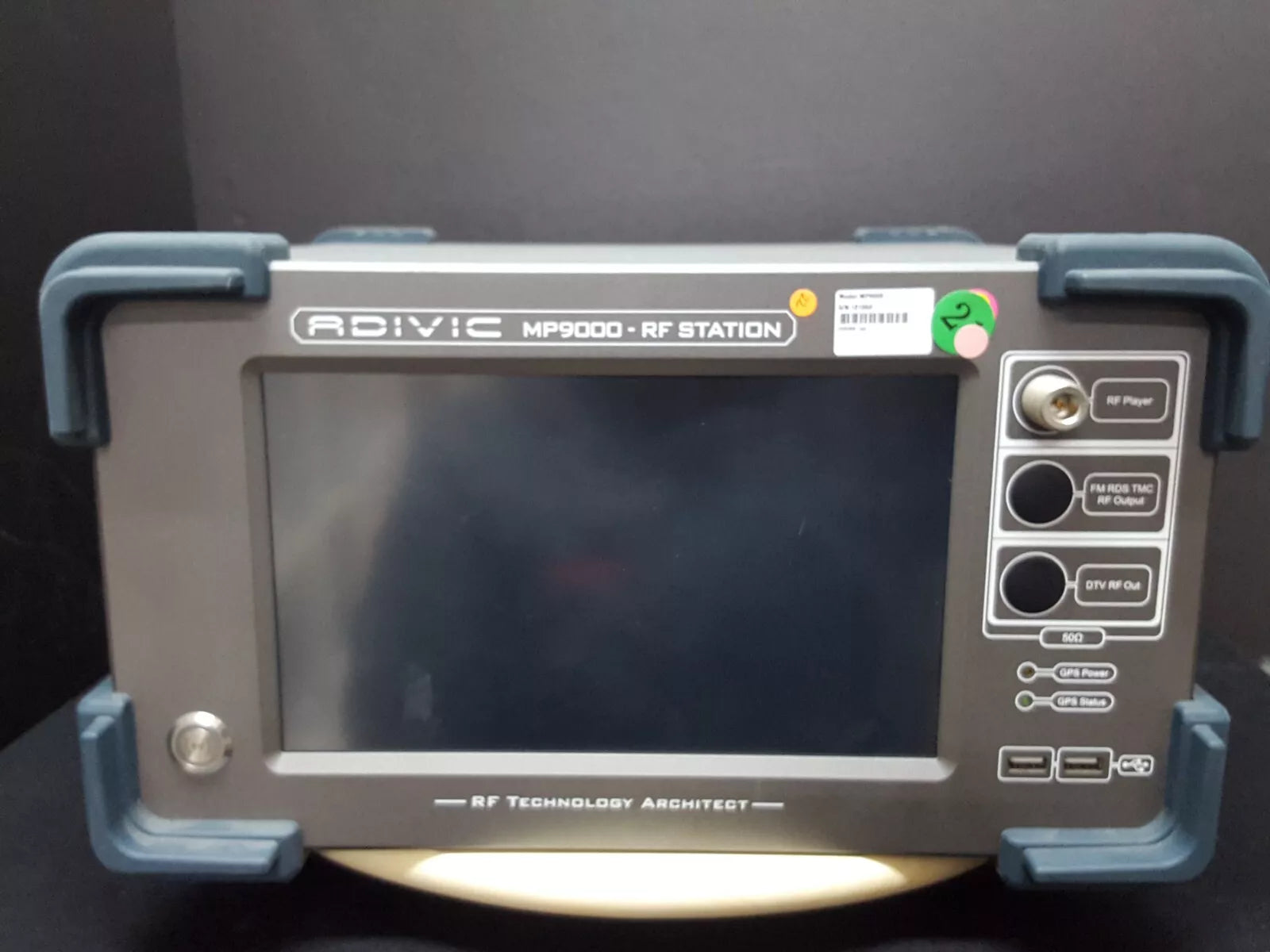 ADIVIC MP9000: RF Station for Precise Radio Frequency Applications