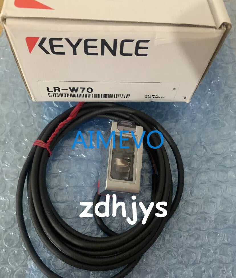 1PC NEW KEYENCE LR-W70 Laser sensor