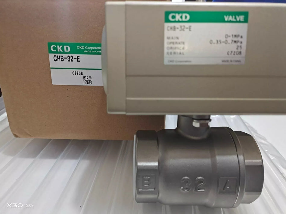 1 PC NEW CHB-32-E Ball Valve #B6834 CL