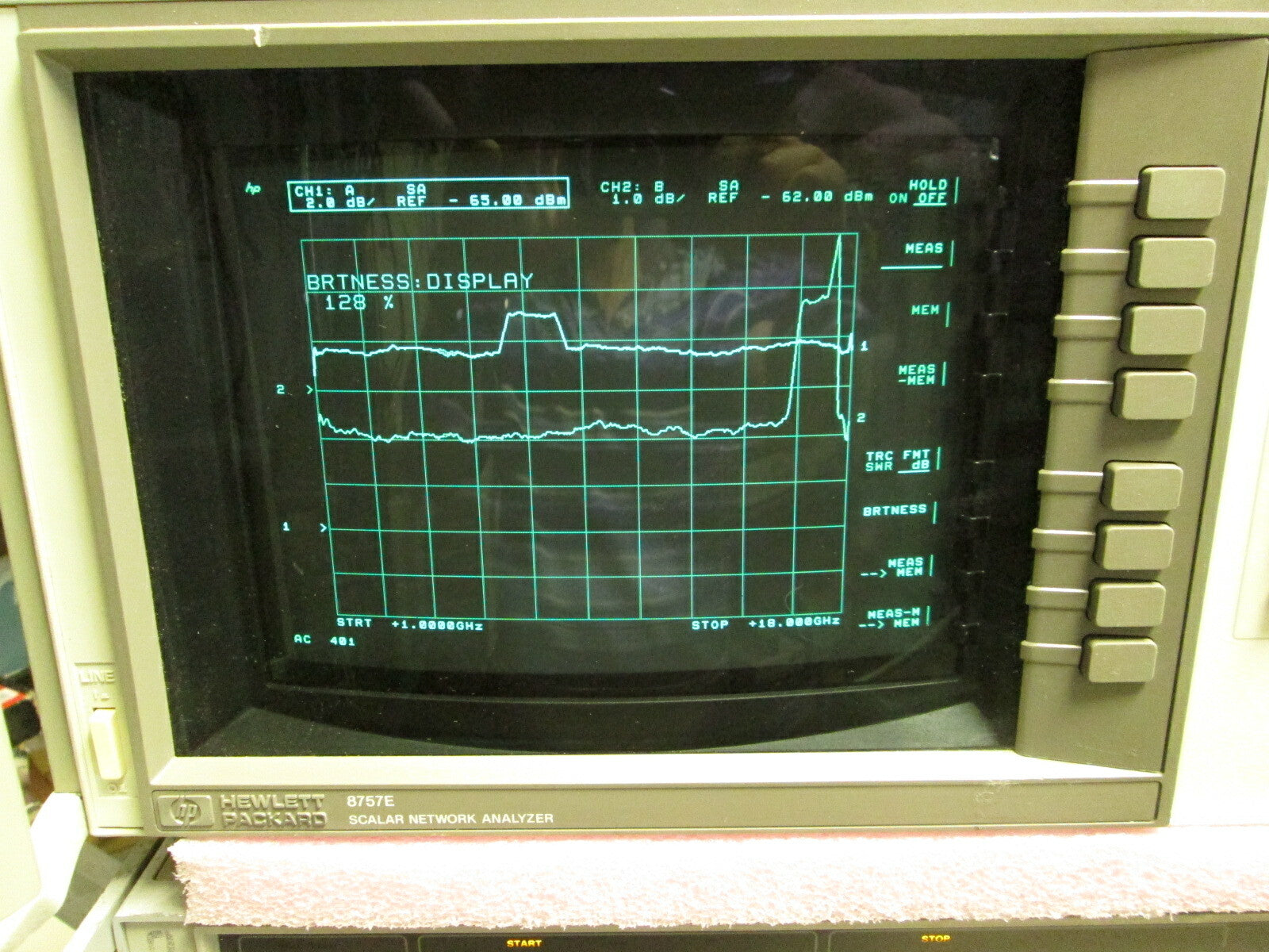 HP 8757E Scalar Network Analyzer