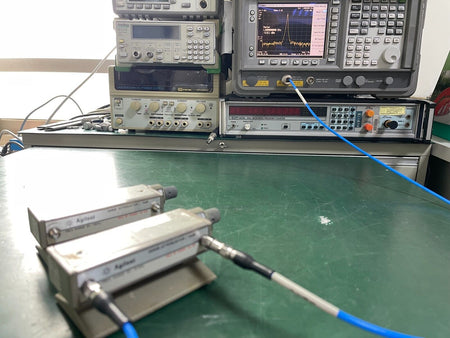 HP Agilent 8495B Step Attenuator 0-18GHz , 0-70dB , 10dB steps