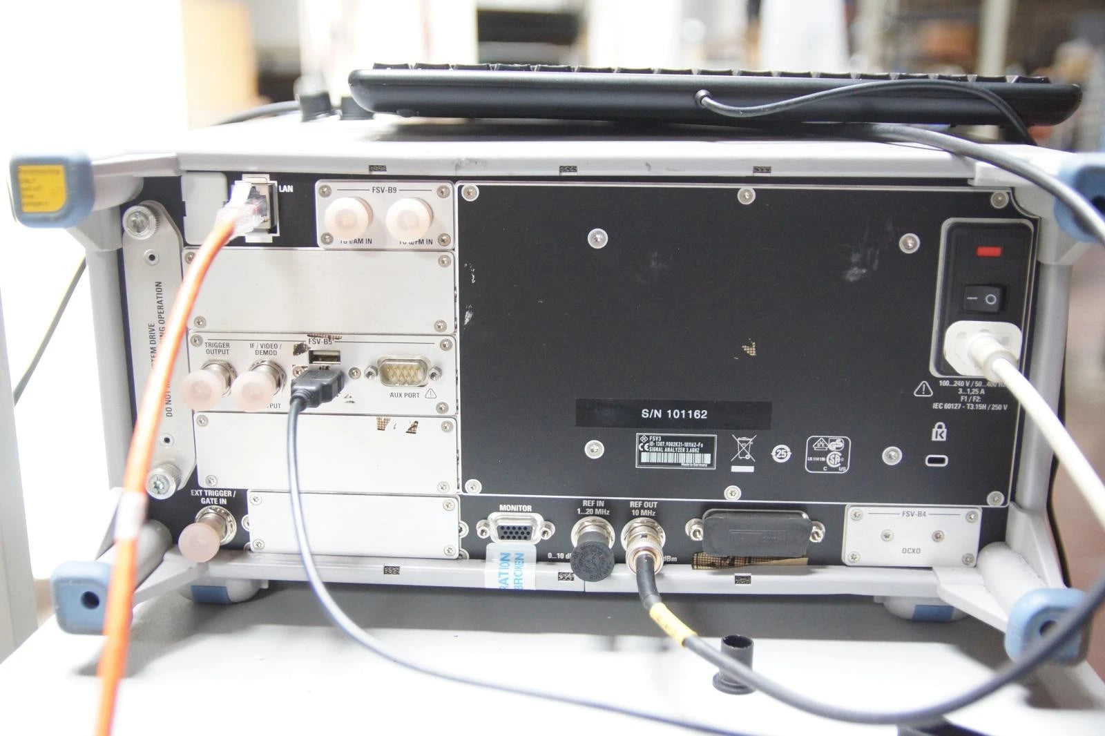 Rohde & Schwarz FSV3 9 kHz to 3.6 GHz Spectrum Analyzer OPT B3 B4 B5 B9 B21 B29