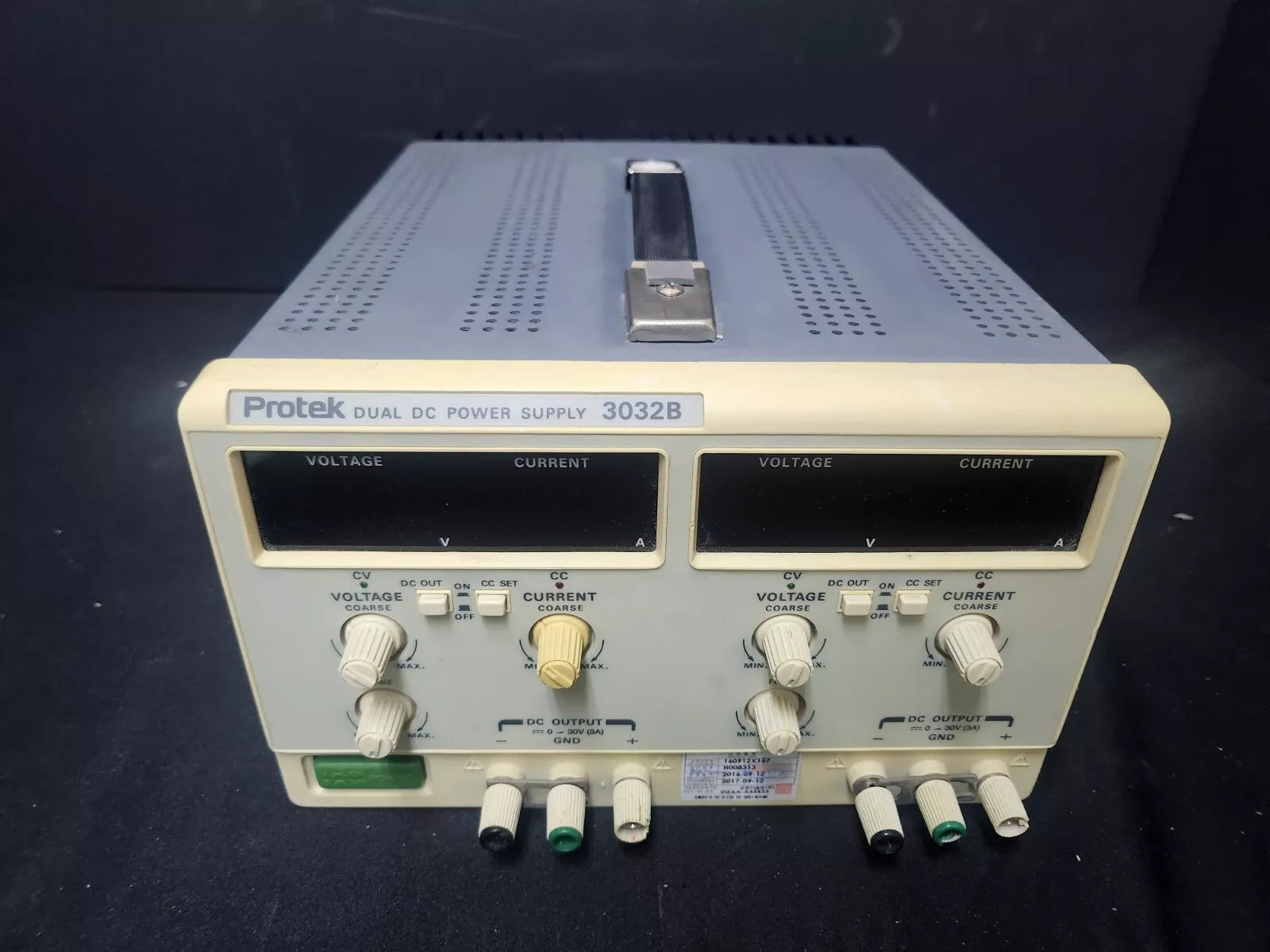 Protek 3032B DC Power Supply (8313)