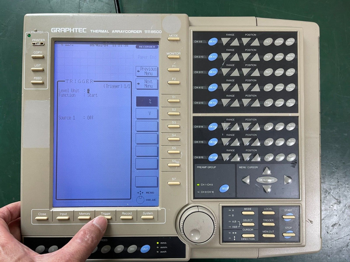 Graphtec Thermal Arraycorder WR8500 - XG eqpt