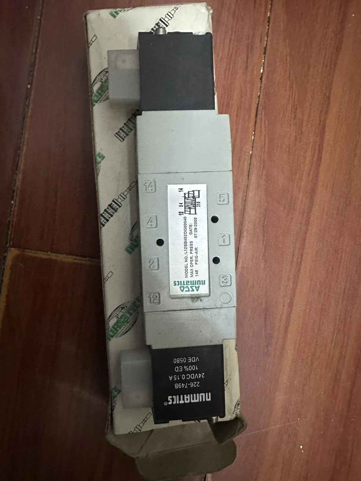 Numatics L12BB452OG00040 Pneumatic Valve 24V DC 5/3-Way Single Solenoid
