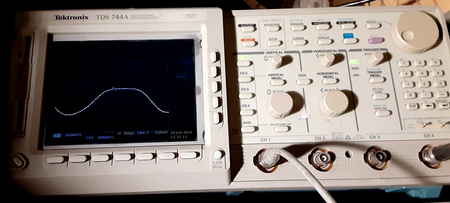 Tektronix TDS744A LCD Upgrade
