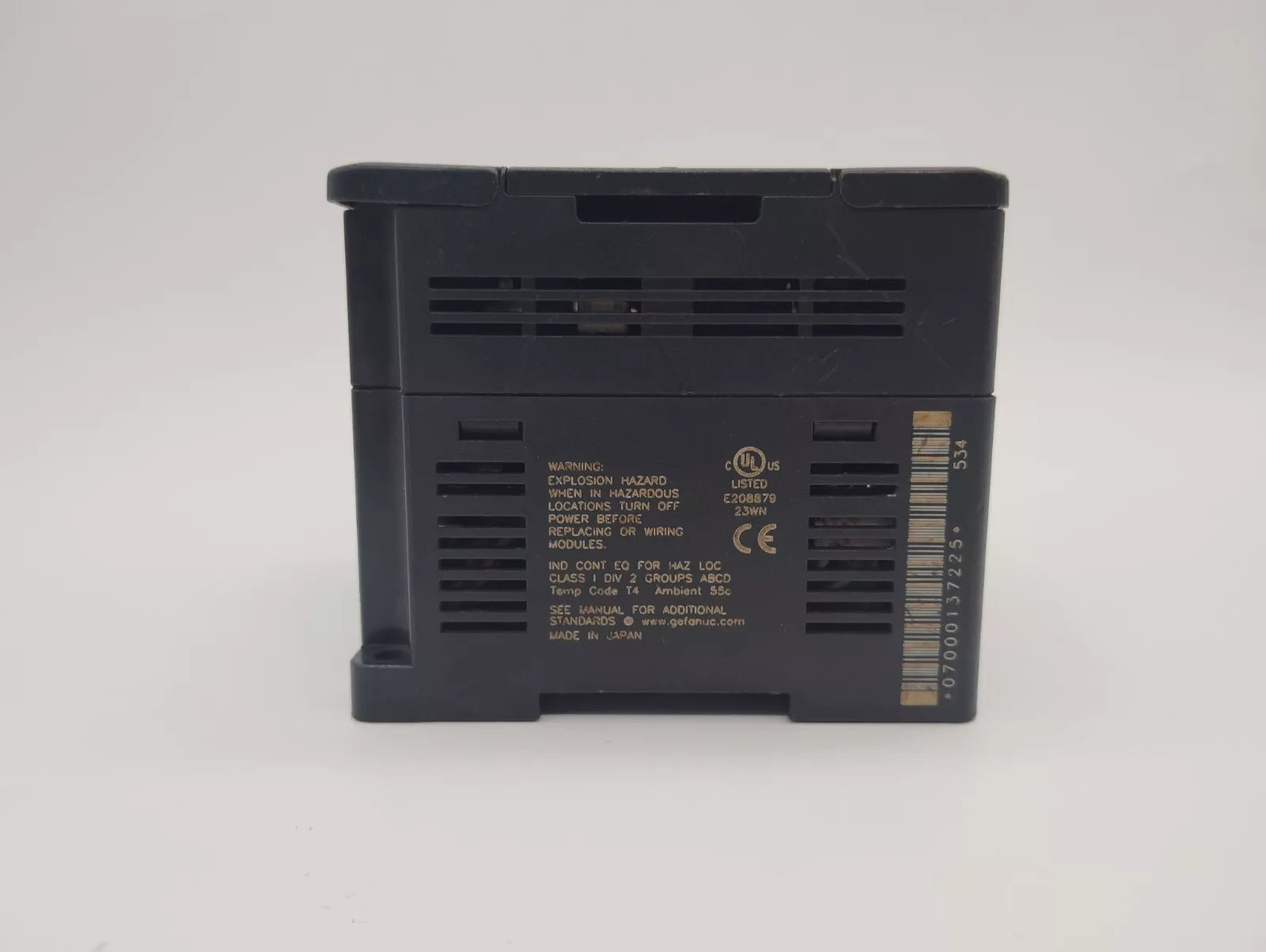 GE FANUC VersaMax IC200UDR001-BF Micro Controller with 24VDC Power Supply