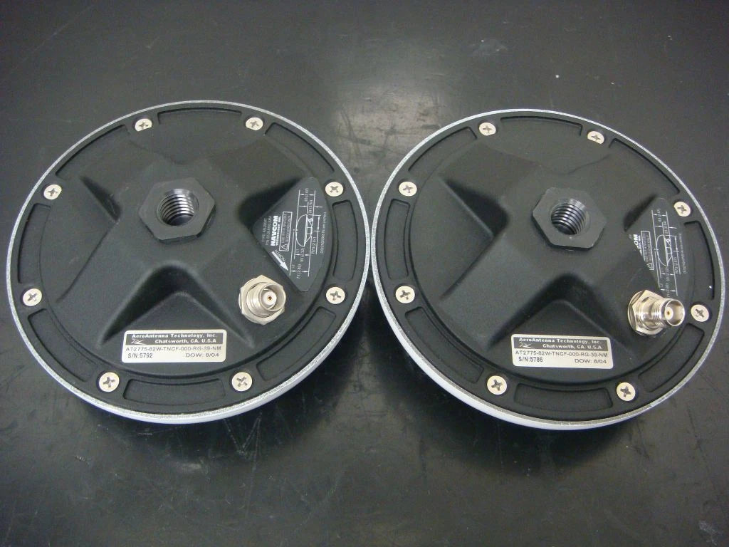 Navcom SF2050M GPS Receiver 2sets  Base and Satellite