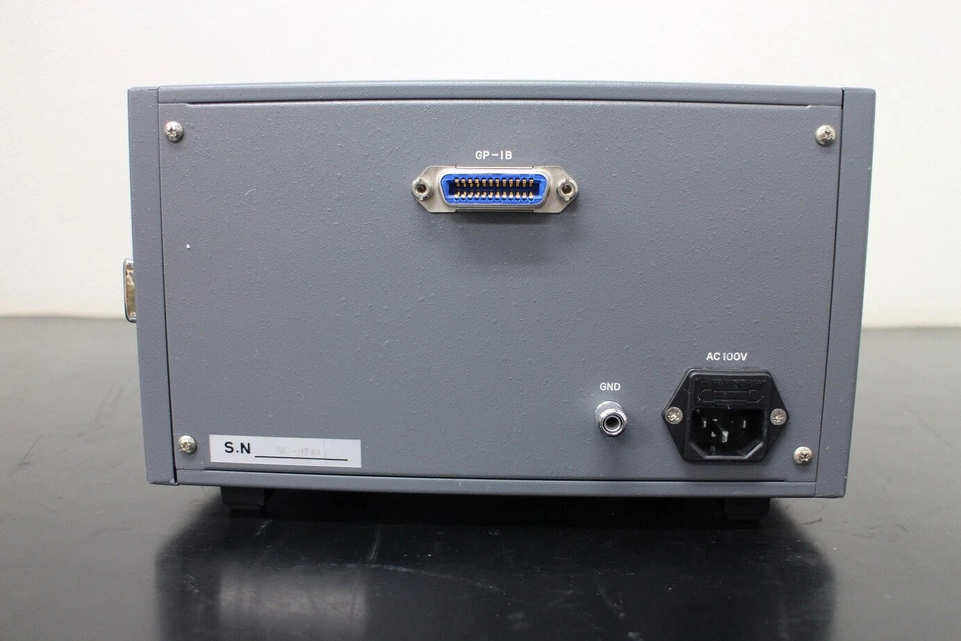 Alpha Electronics ADR3204G Digital OHM Standard