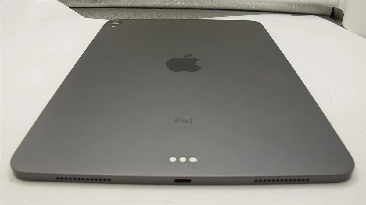 Apple iPad Pro 1st Generation A1980 256GB 11-in Wi-Fi - MTXQ2LL/A