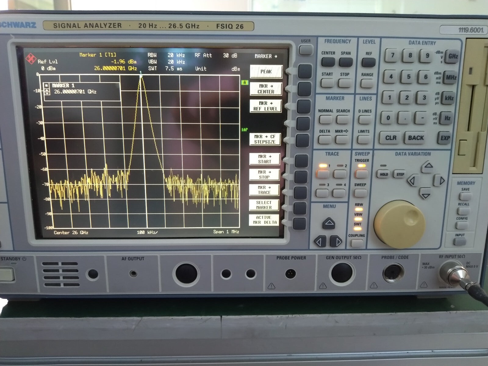 Rohde &amp; Schwarz FSIQ26 Signal Analyzer 20Hz - 26.5GHz _837991/006