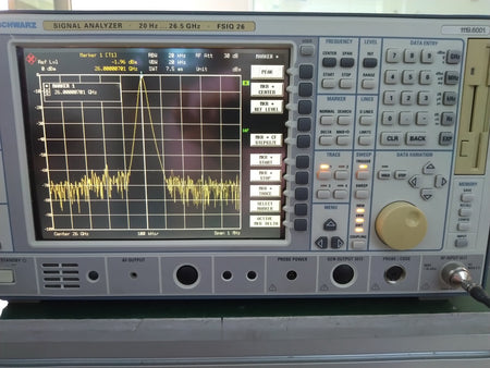 Rohde &amp; Schwarz FSIQ26 Signal Analyzer 20Hz - 26.5GHz _837991/006