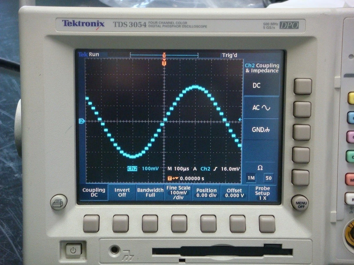 Tektronix AWG610 2.6GS/s 8MW Arbitrary Waveform Generator