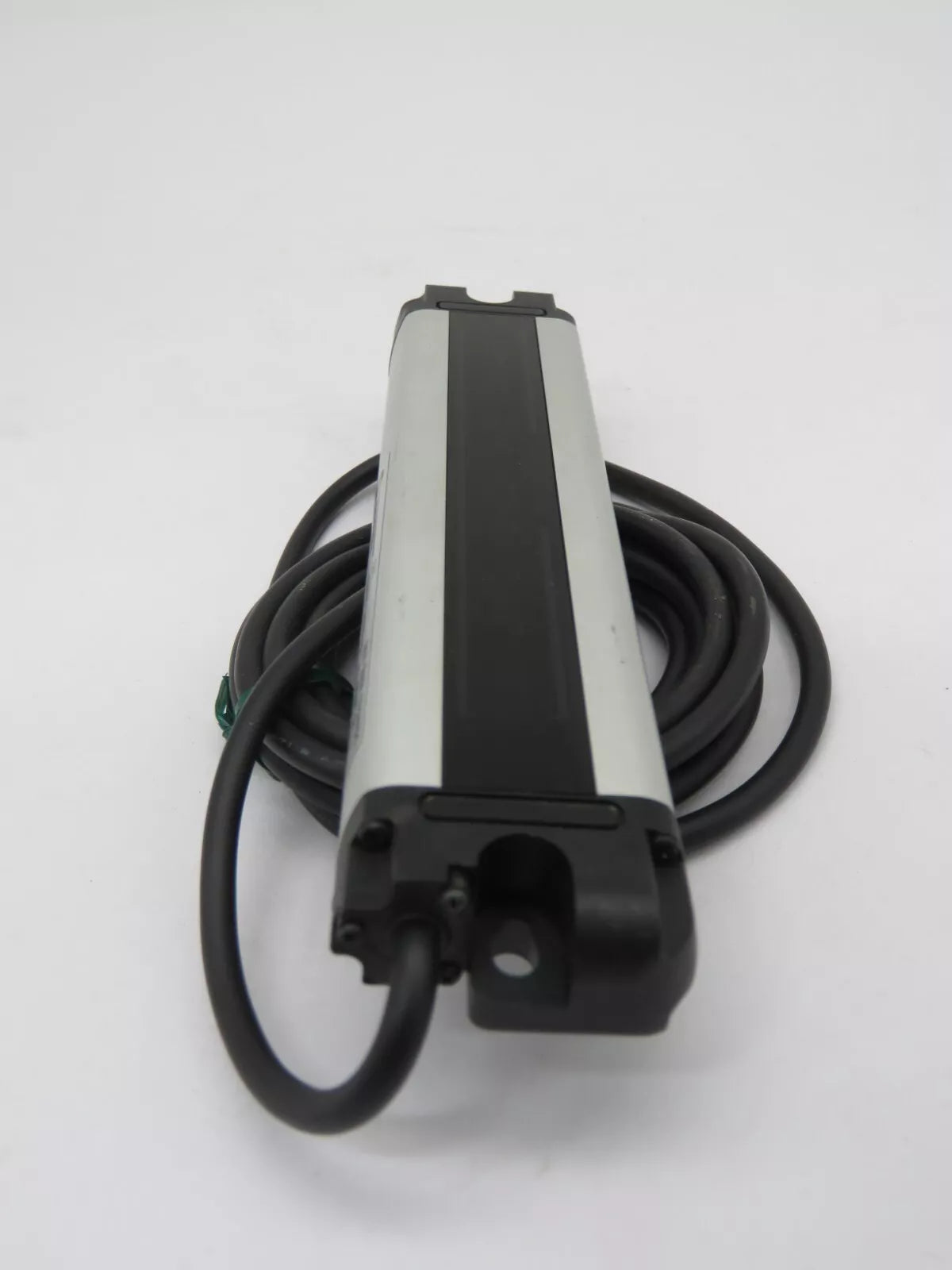 Allen Bradley 45ASR-1JPB3-A2 Photoswitch Light Array BRN: 12-24 VDC Blue: 0V