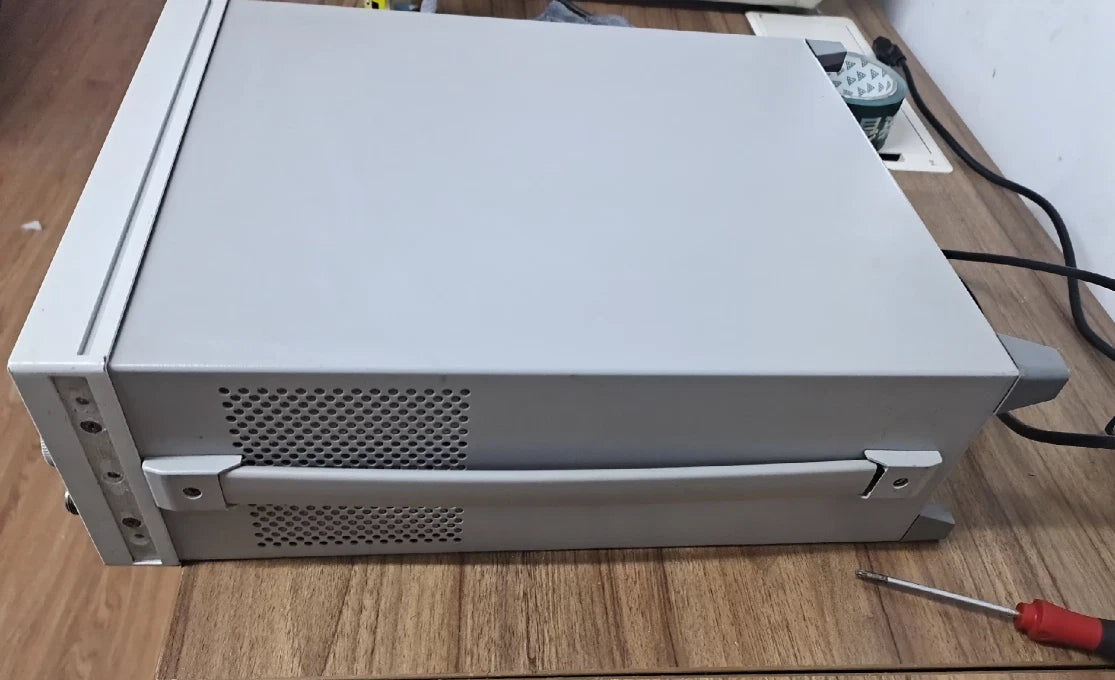 1PC Agilent Keysight N9310A RF Signal Generator 9kHz - 3GHz