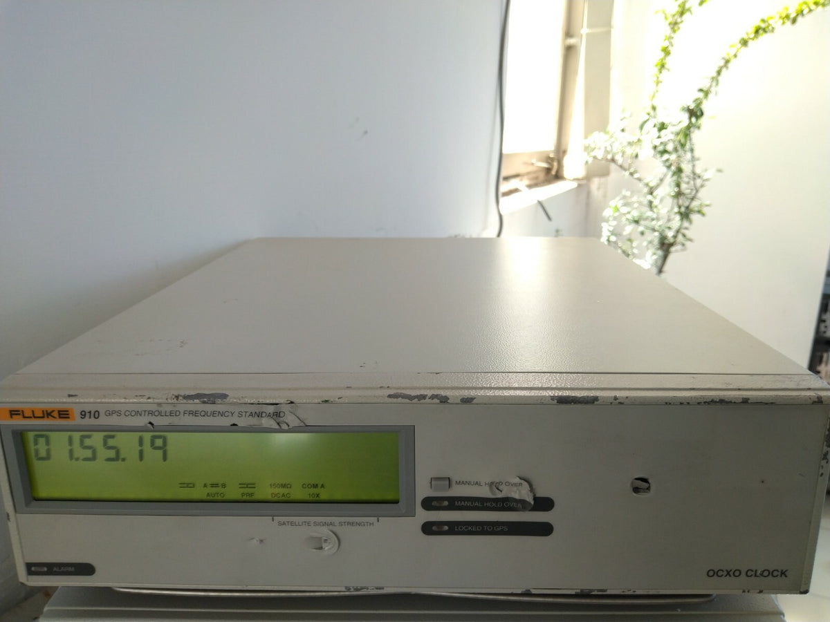 Fluke 910 GPS Controlled Frequency Standard OCXO CLOCK - XG eqpt